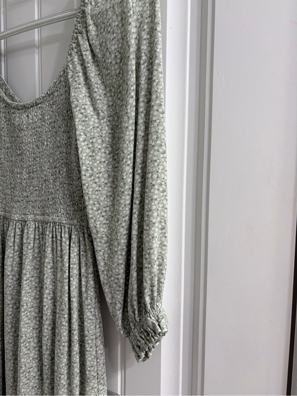 Hollister Sage Floral Long-Sleeve Knot-Front Dress Sz XS Cottagecore Prairie - Picture 8 of 10
